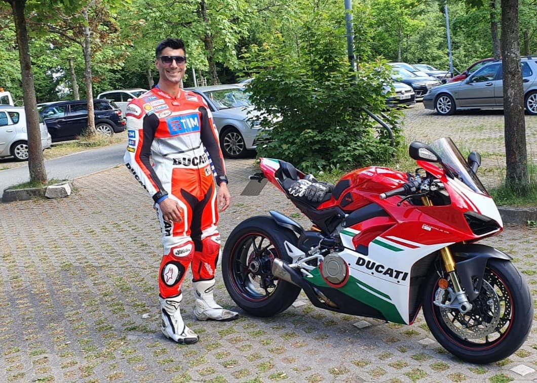 Amez Karim, Inhaber der Fahrschule Neo